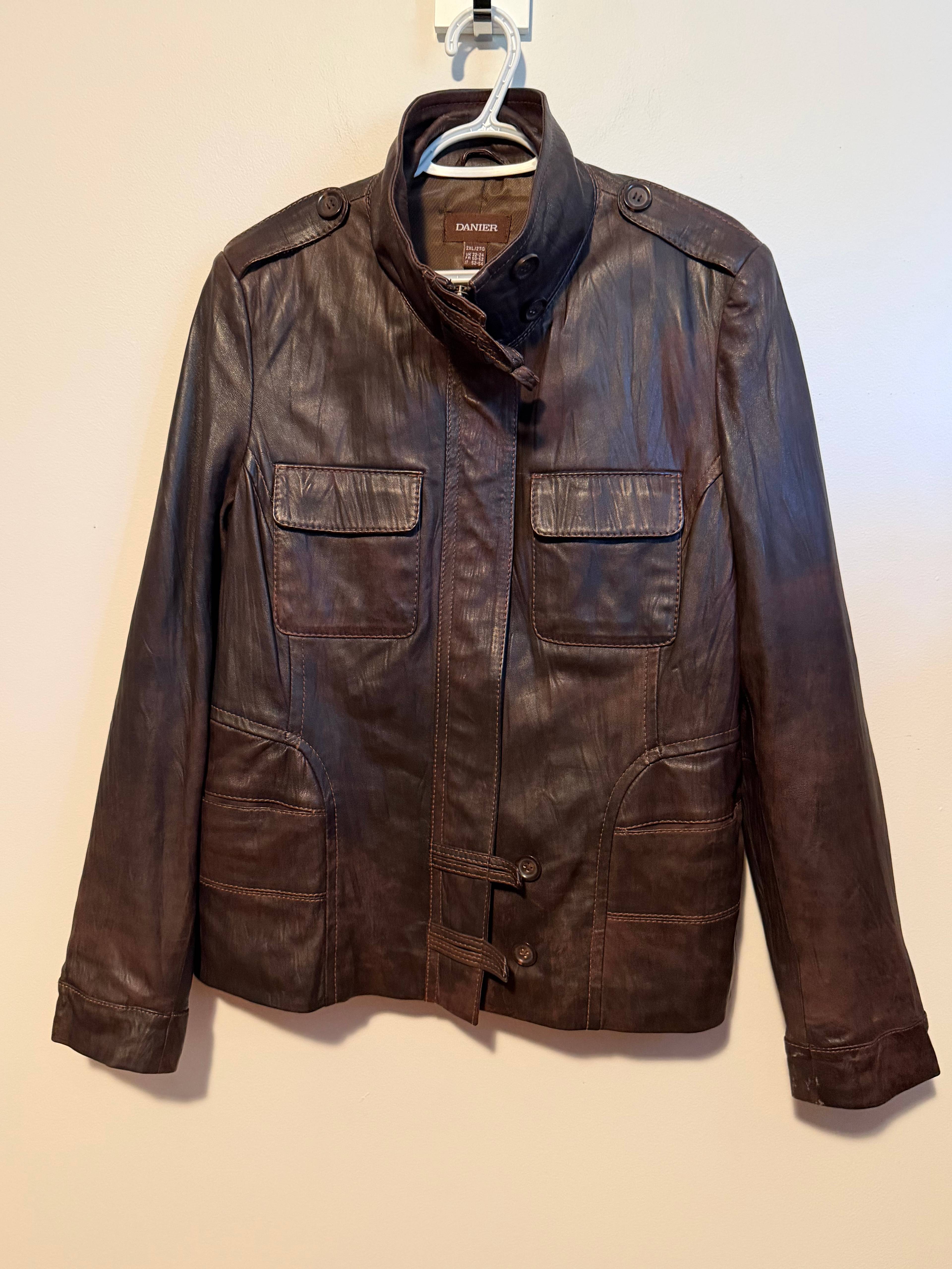 Blouson cuir Danier marron - photo originale