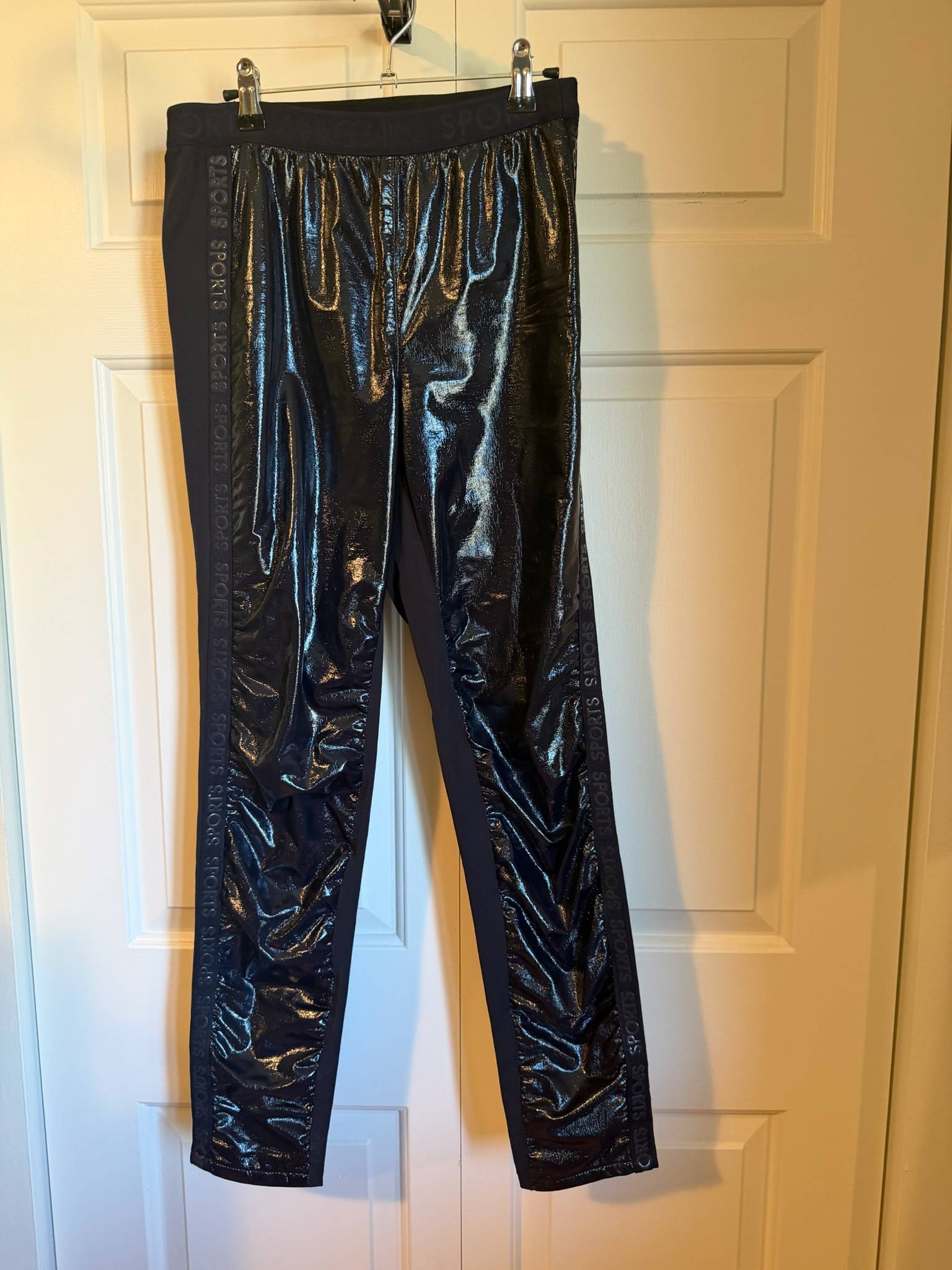 Pantalon sport noir Marc Cain - photo originale