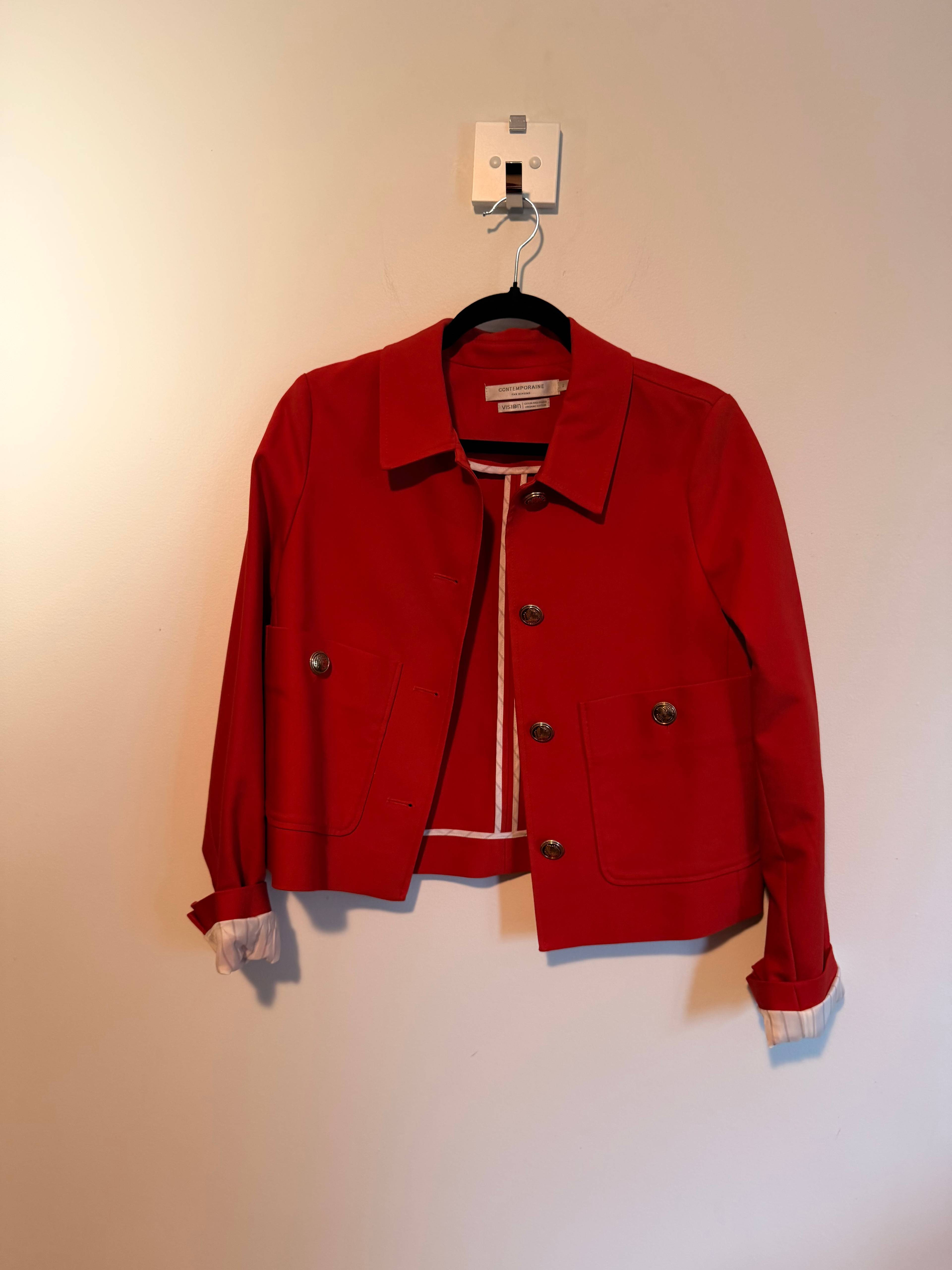 Veste rouge Contemporaine - photo originale