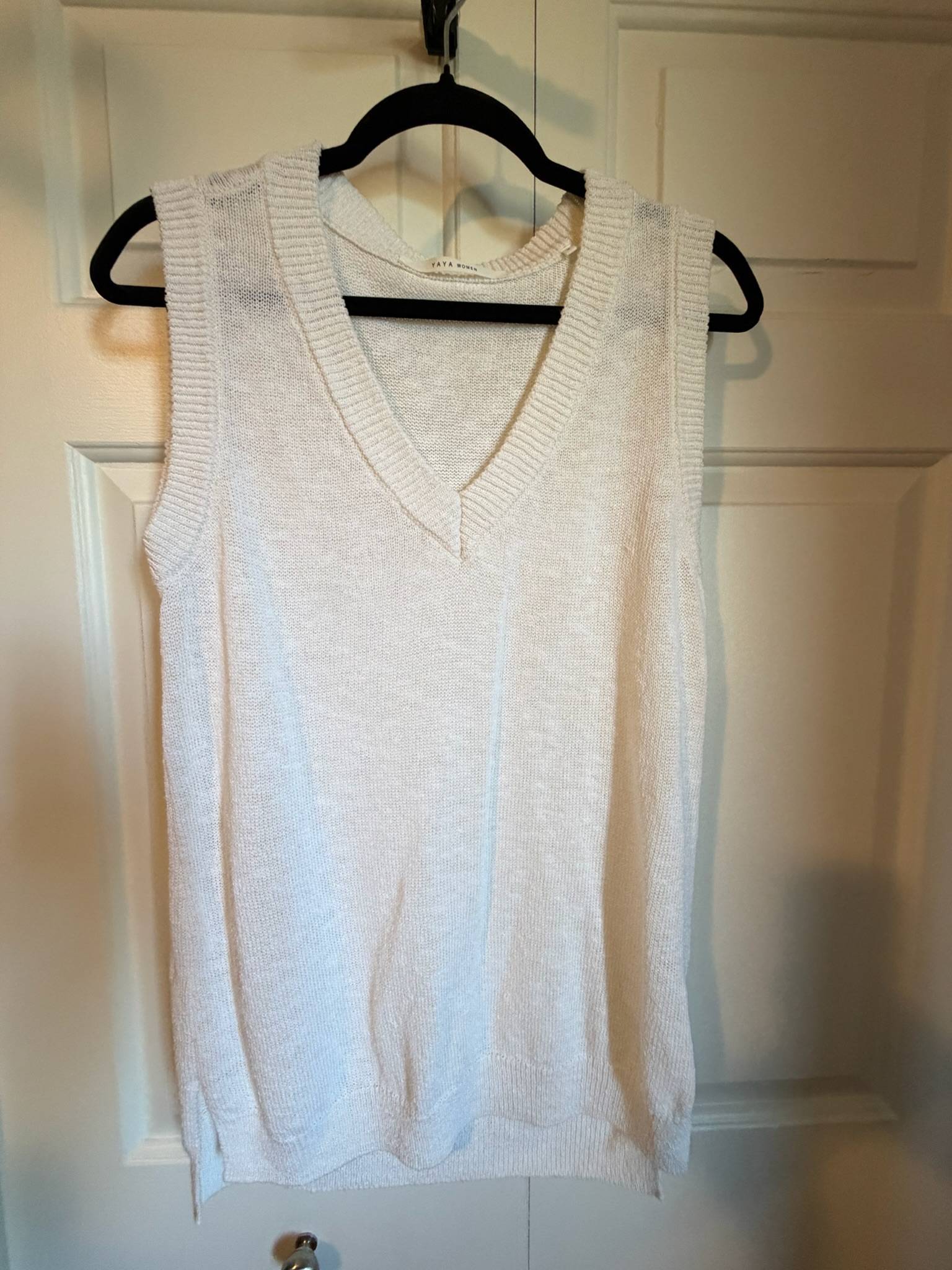 Pull sans manches YAYA blanc - photo originale