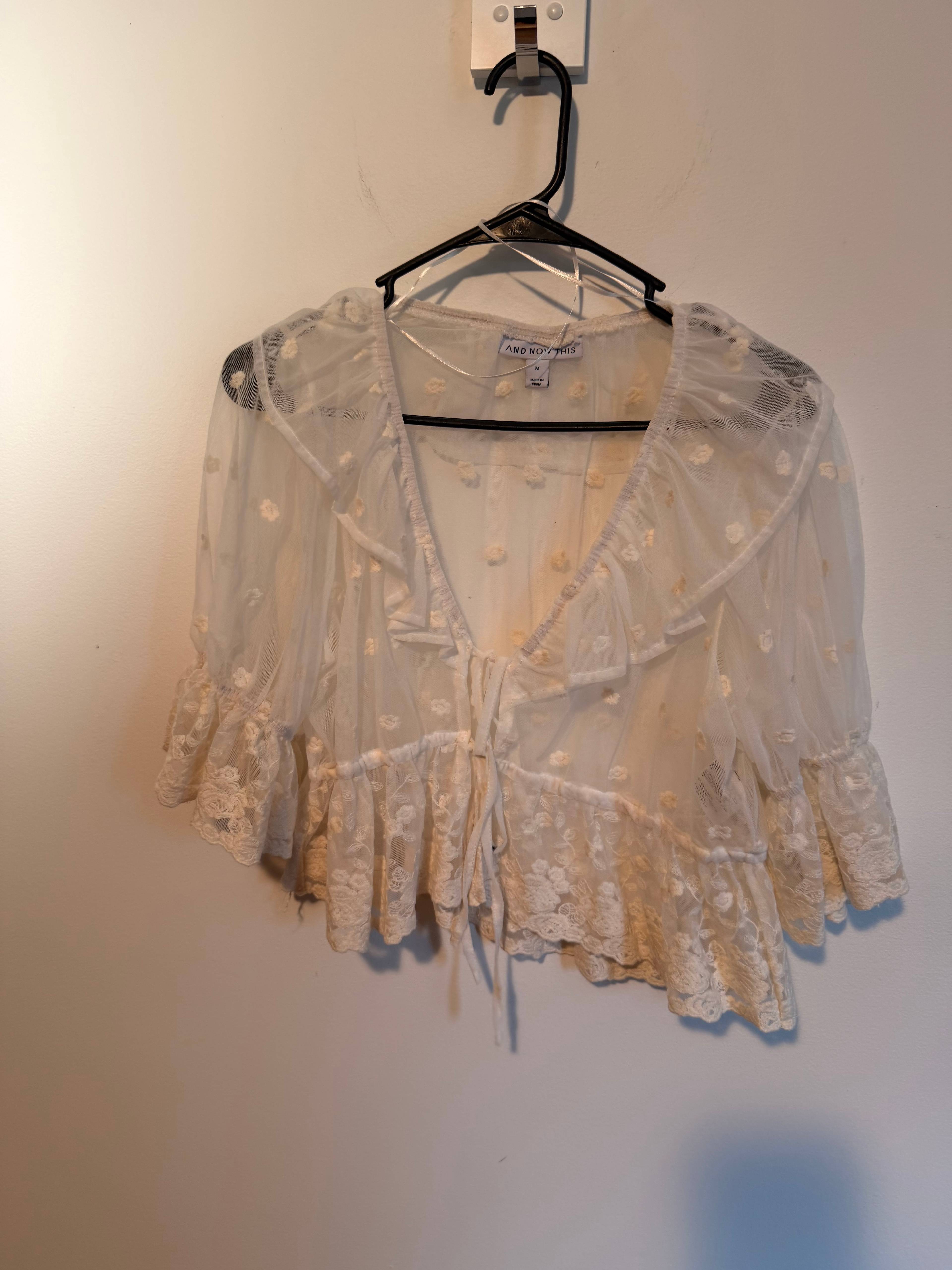 Blouse en dentelle ivoire AND NOW THIS - photo originale