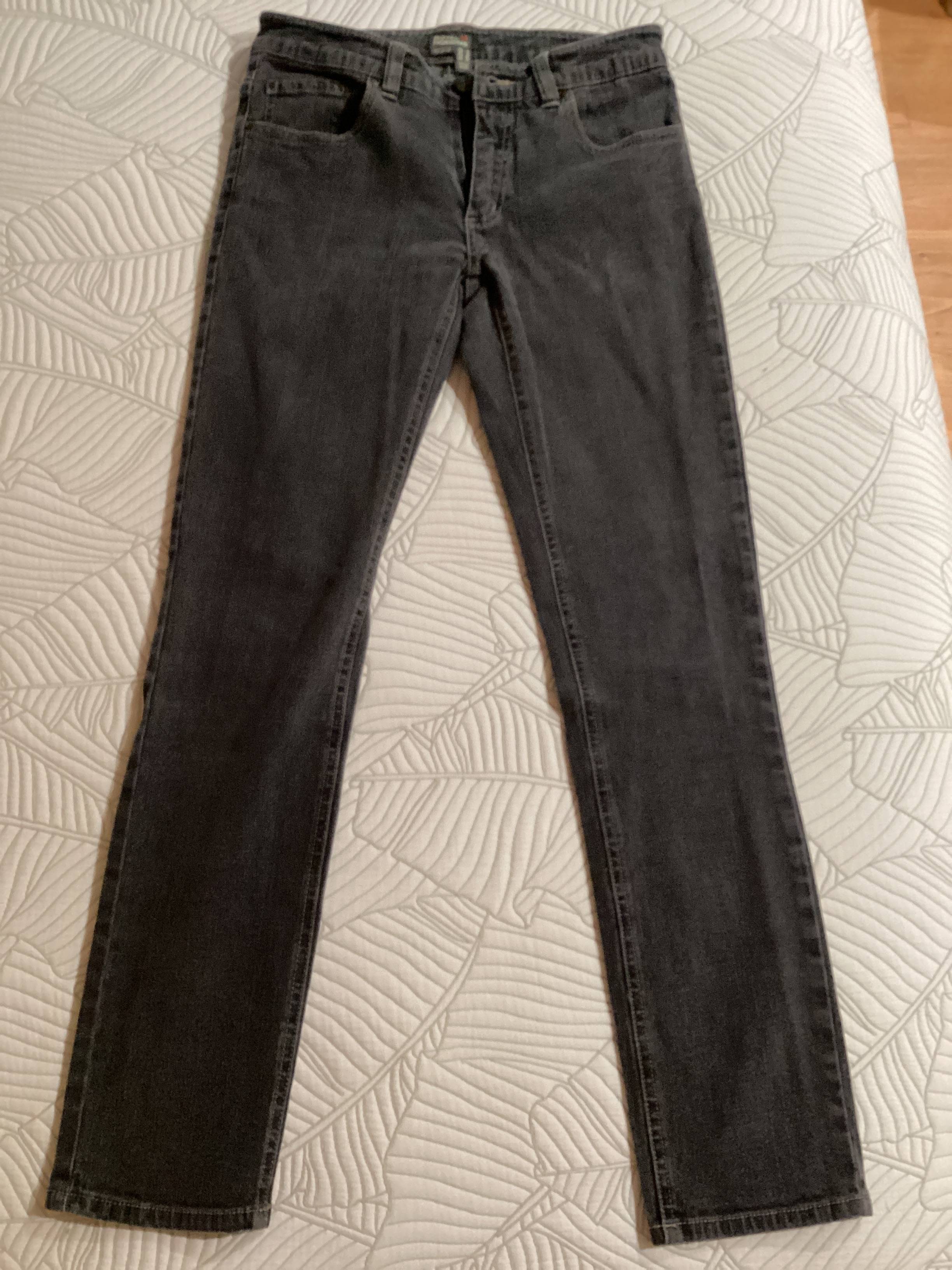 Jean Royal Robbins noir - photo originale