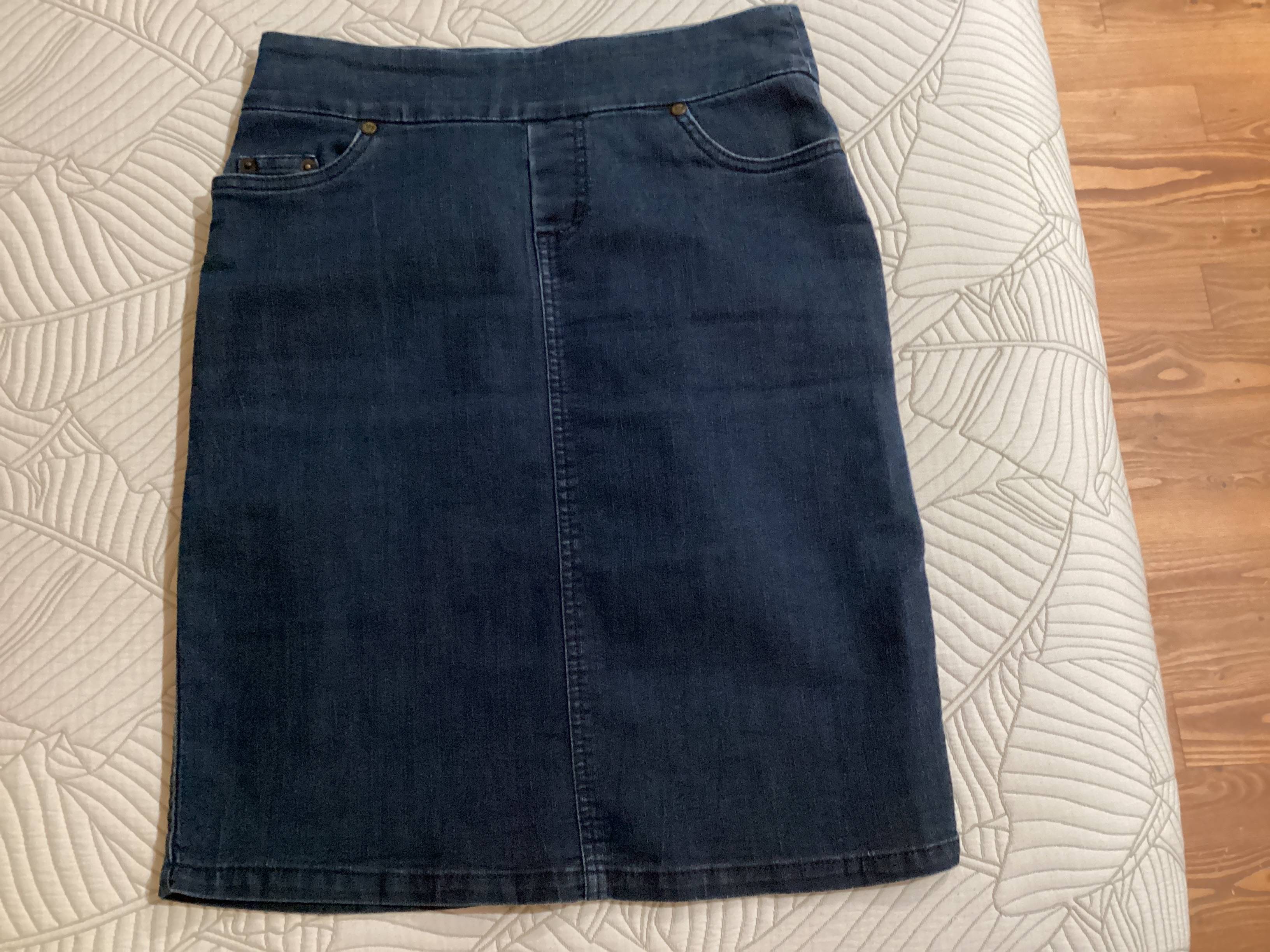 Jupe en denim tag bleu - photo originale