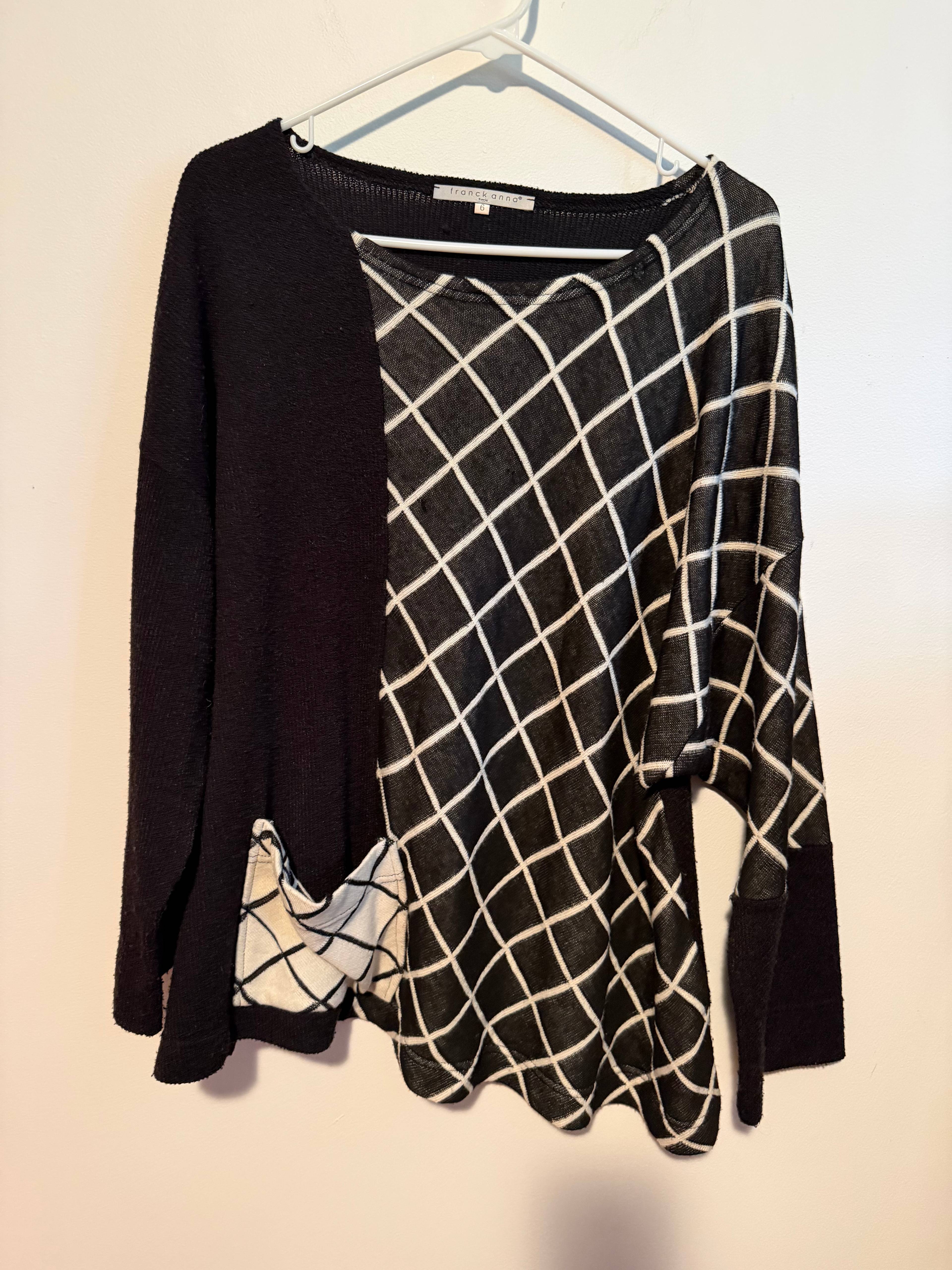 Pull à motifs noir et blanc Franck Anna - photo originale