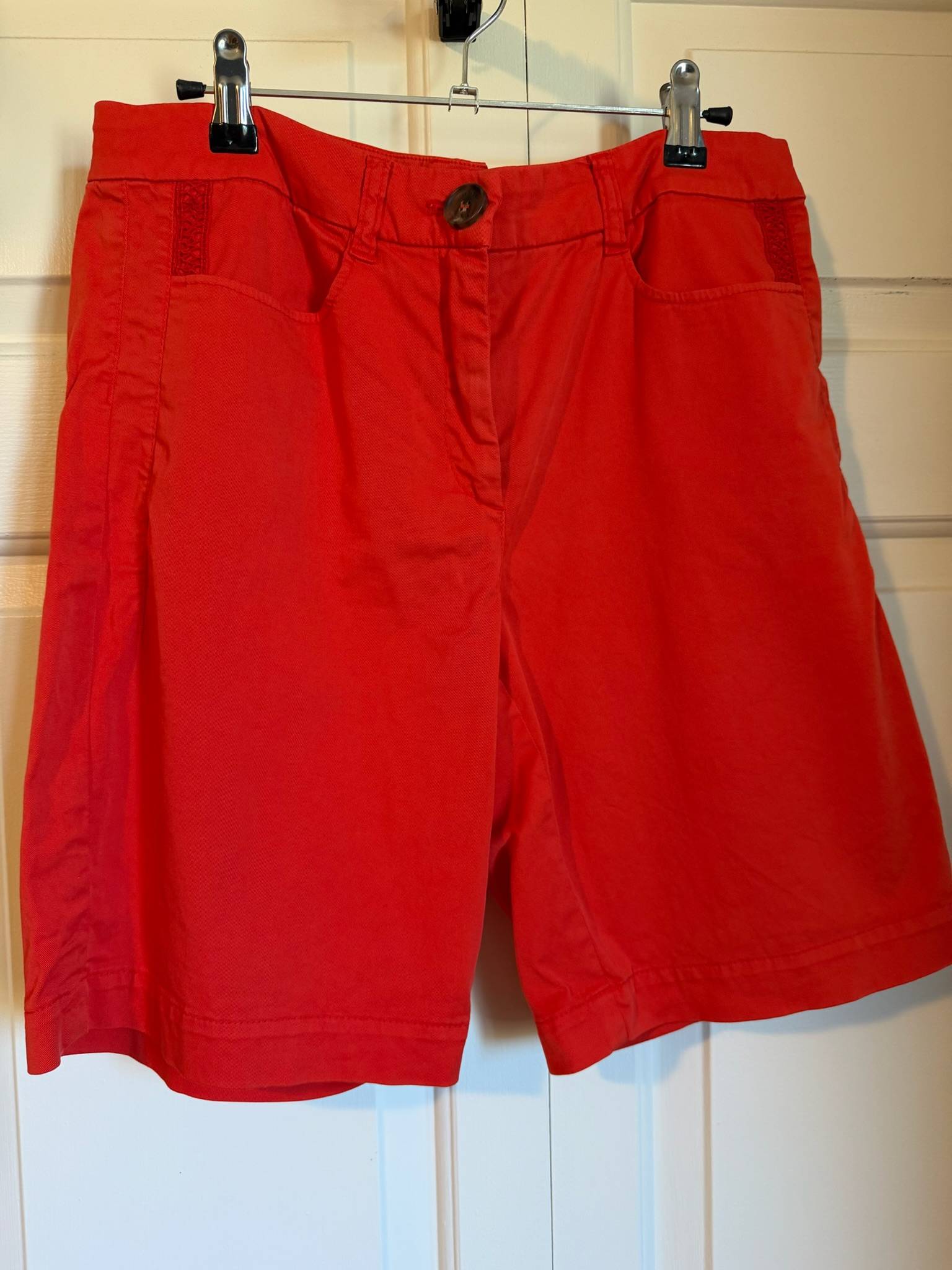 Short Marc Cain rouge-orangé - photo originale