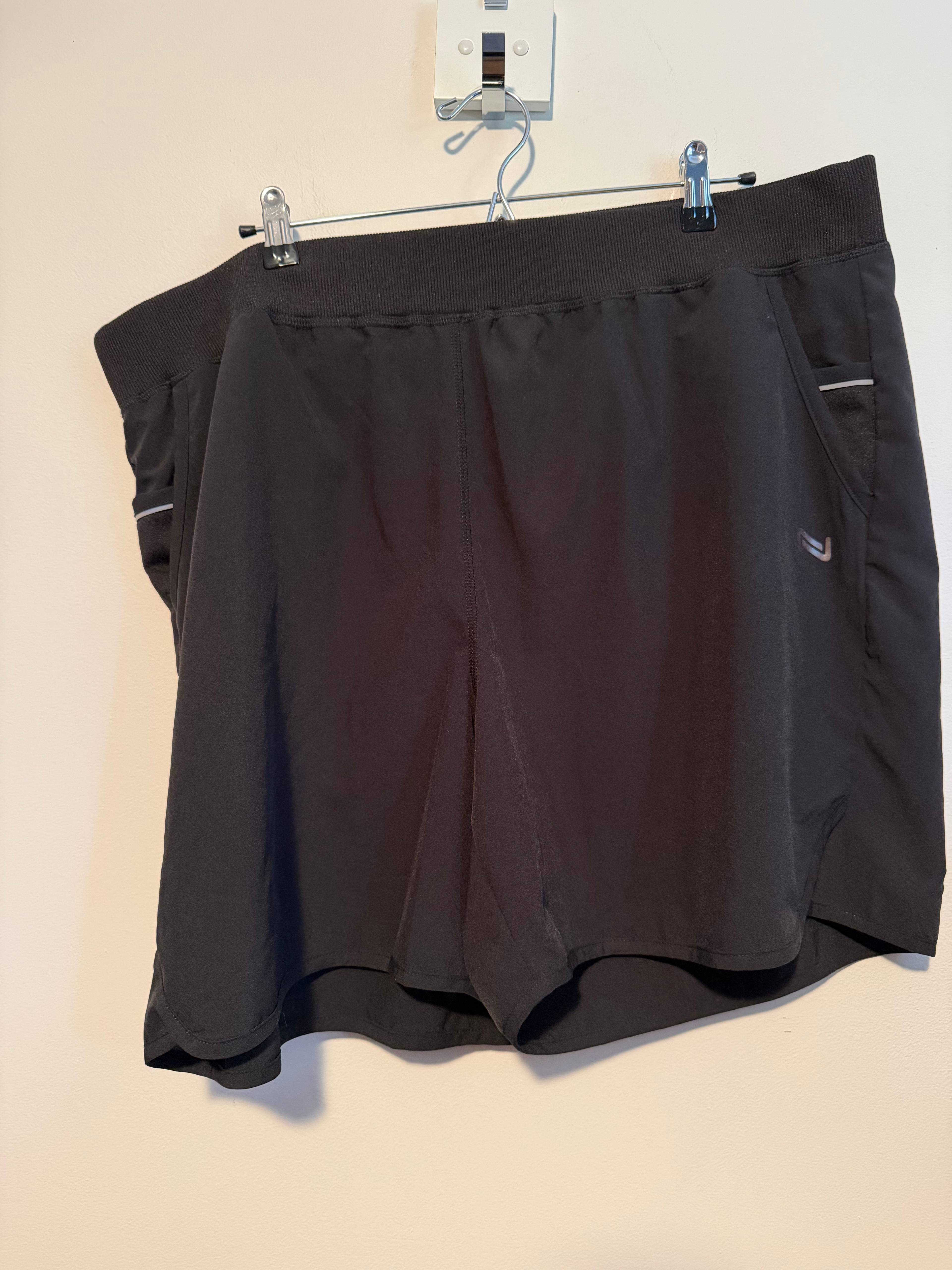 Short sport Nola noir - photo originale