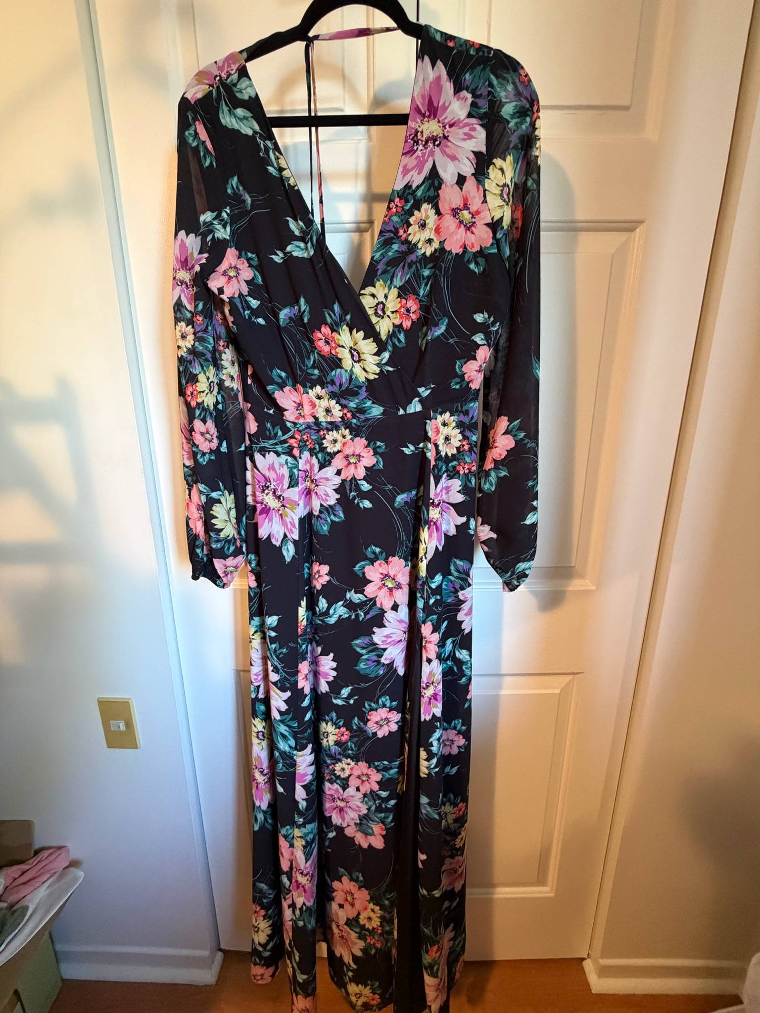 Robe fleurie YUMI KIM noire - photo originale