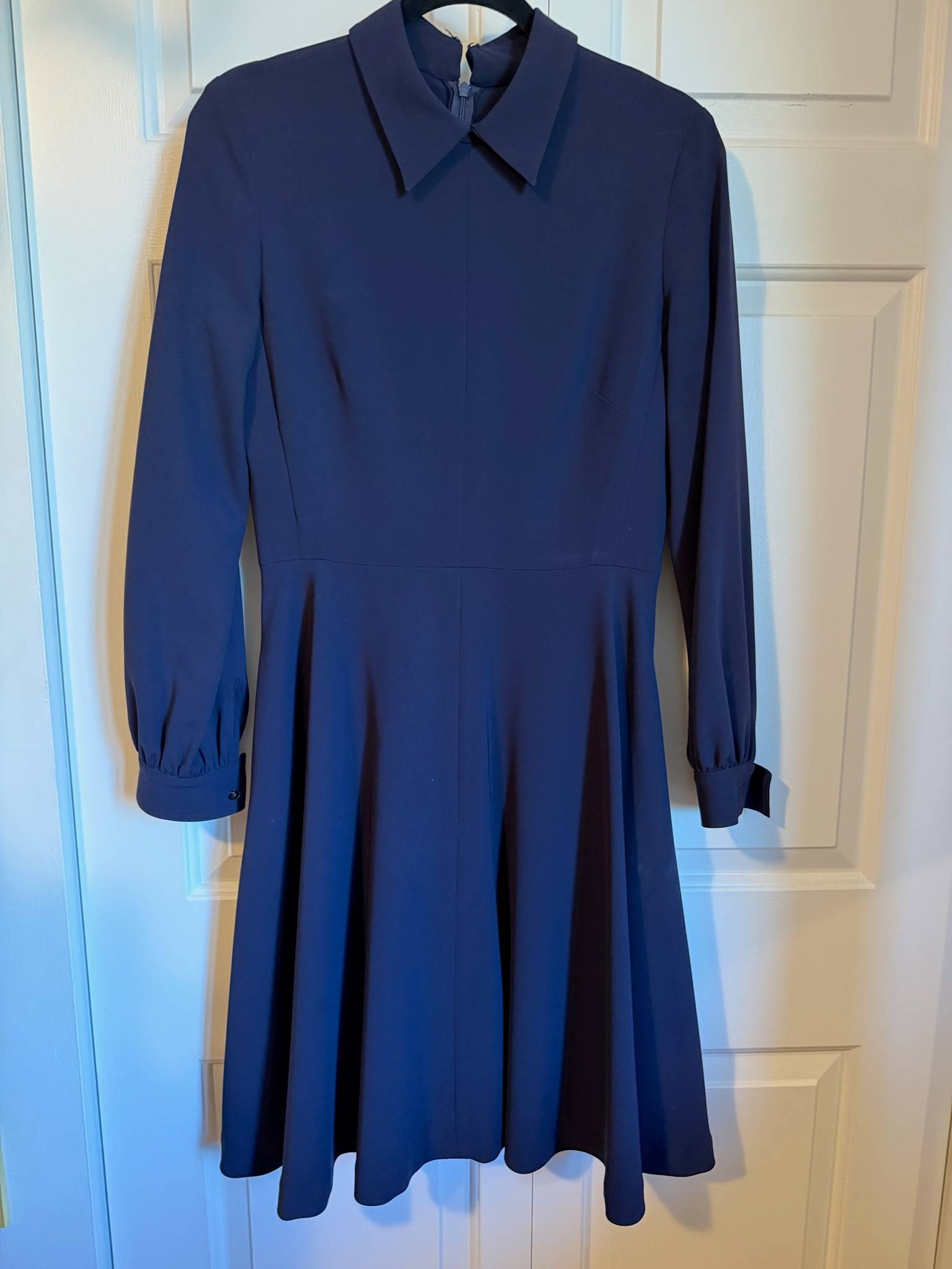 Robe marine Éditions de robes - photo originale