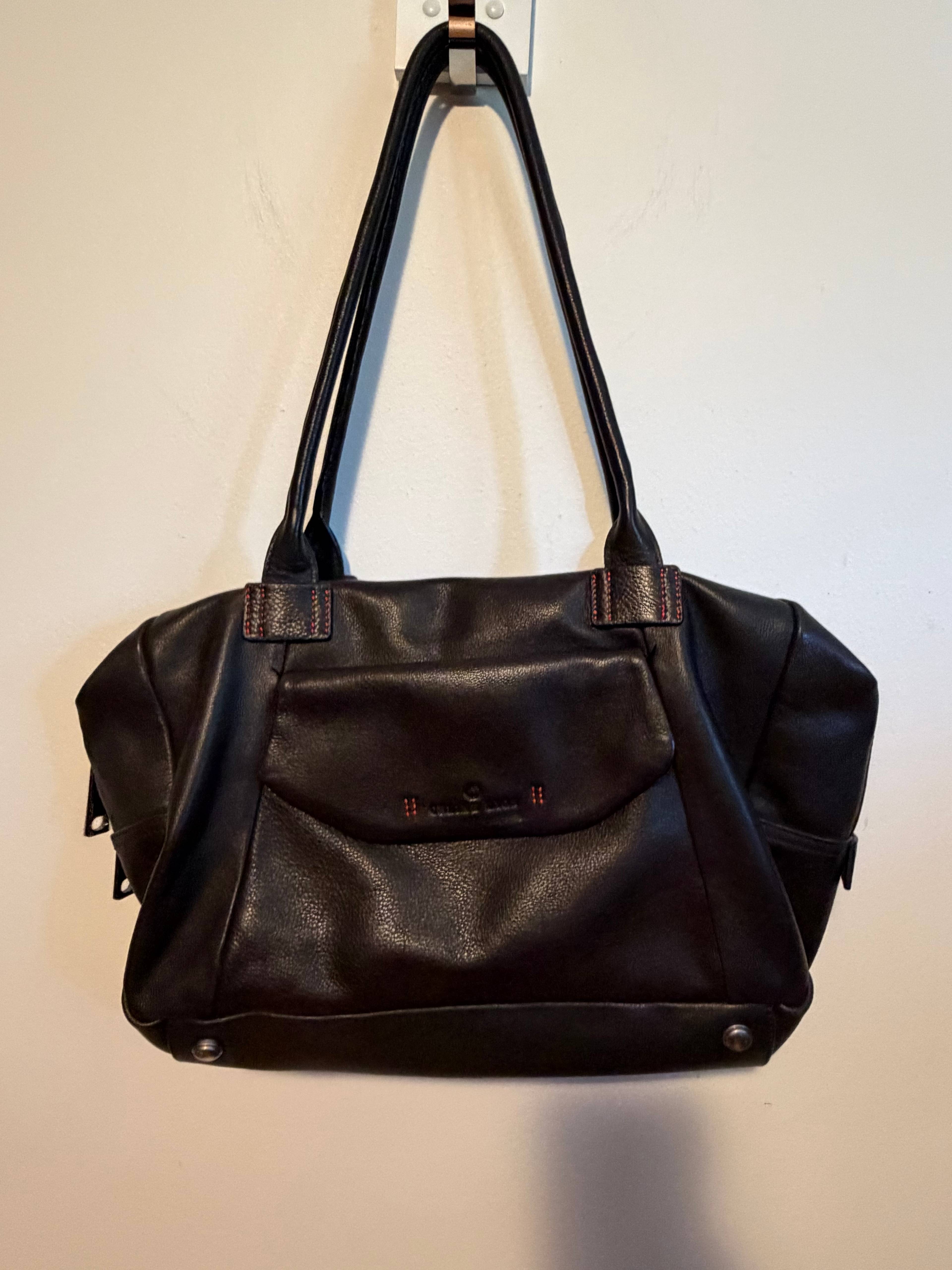 Sac en cuir noir Céline Dion - photo originale
