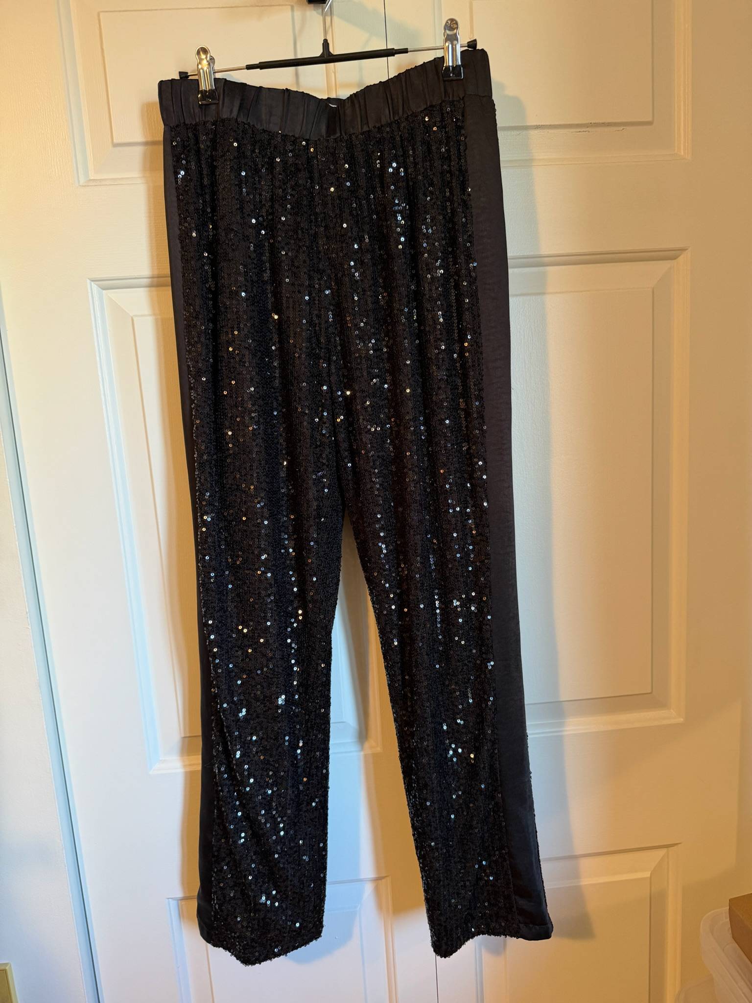 Pantalon à sequins Greylin noir - photo originale