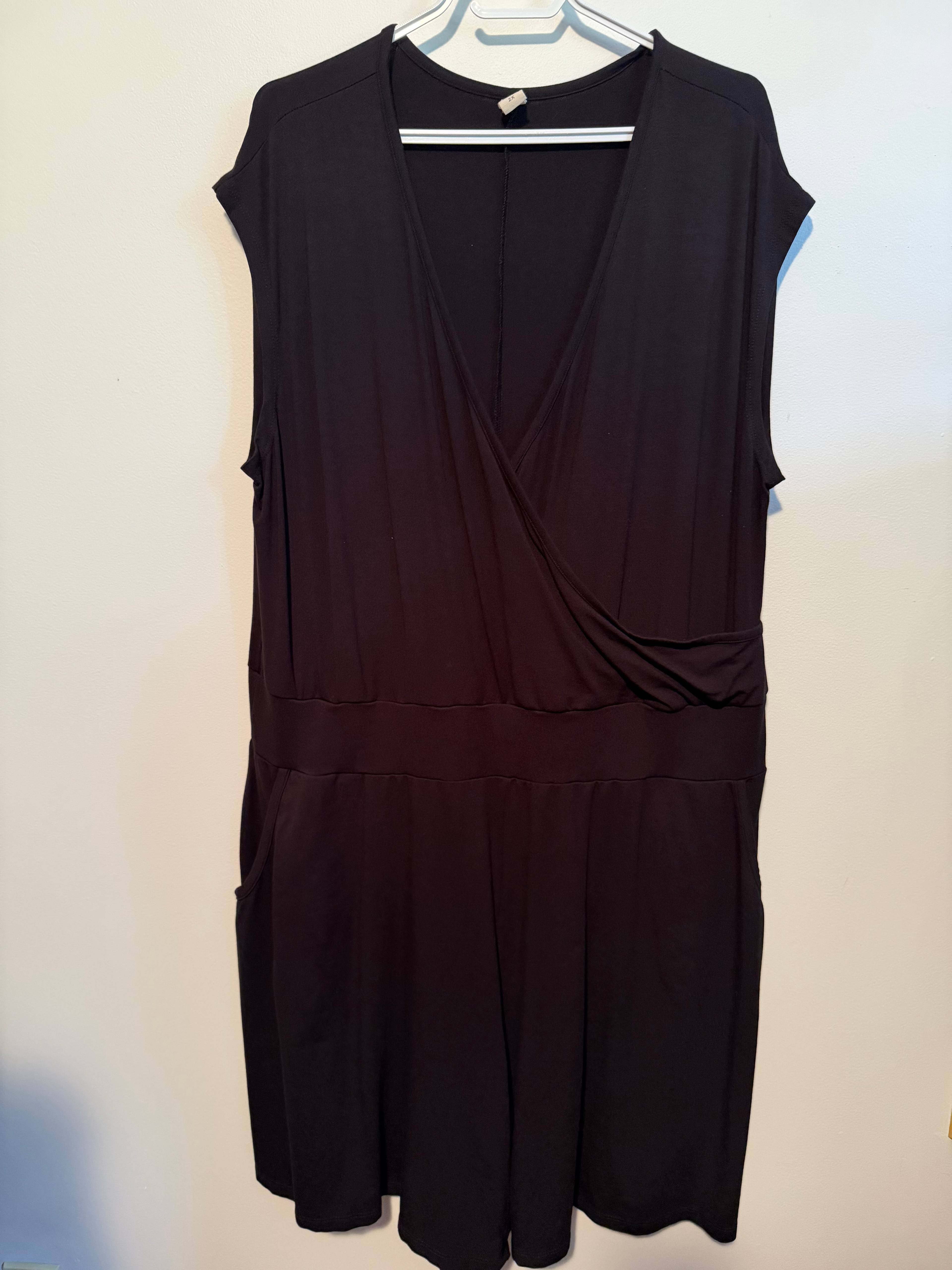 Robe noire Vêtements Mandala wear - photo originale
