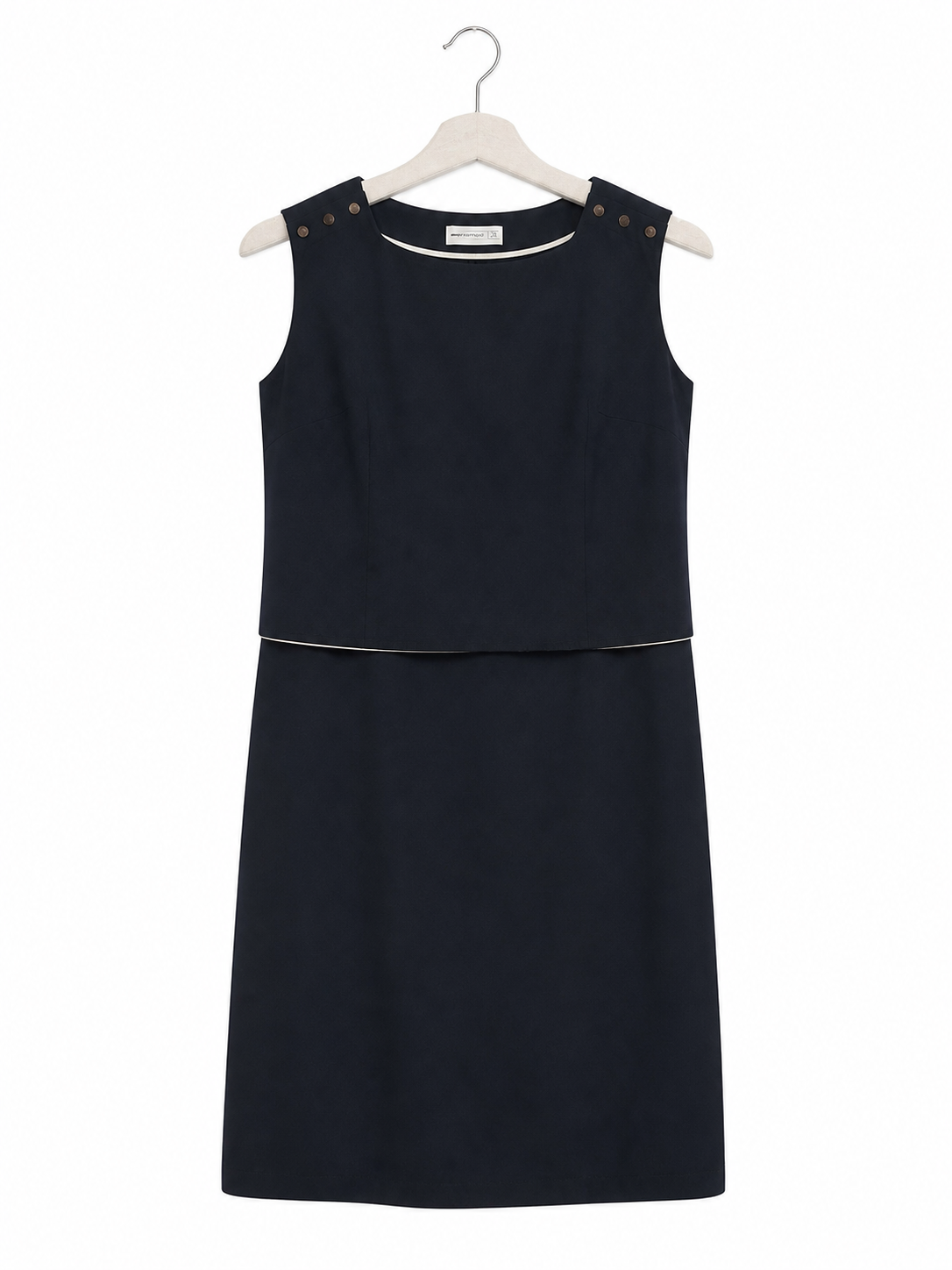 Robe en coton Atelier b marine - image générée par IA
