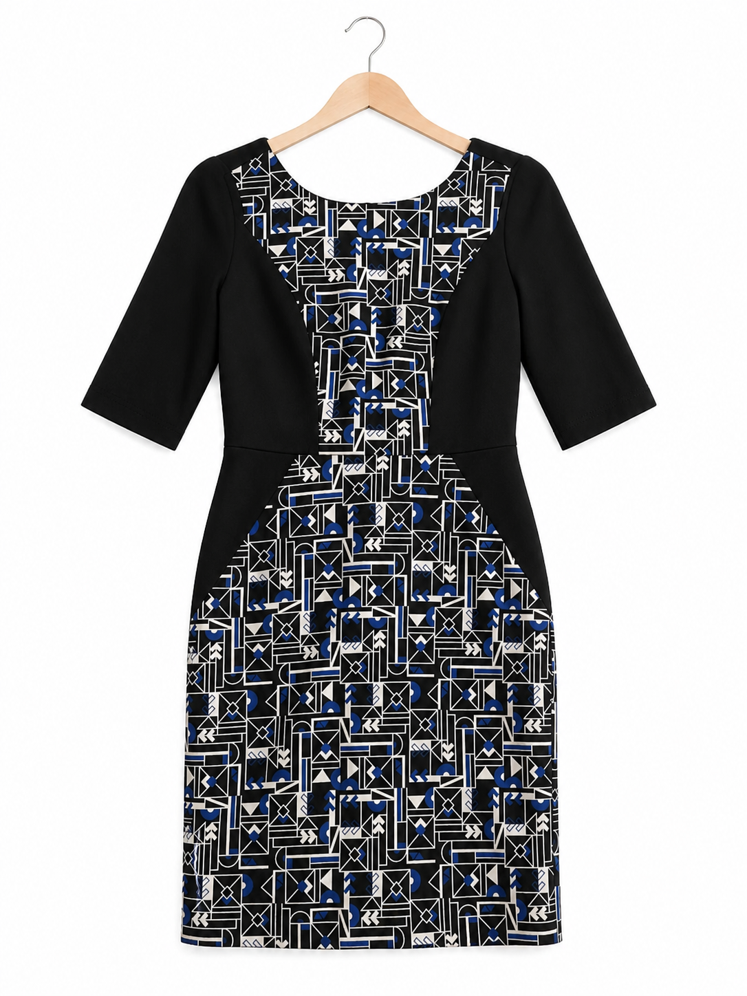 Robe graphique Tristan noire - image générée par IA