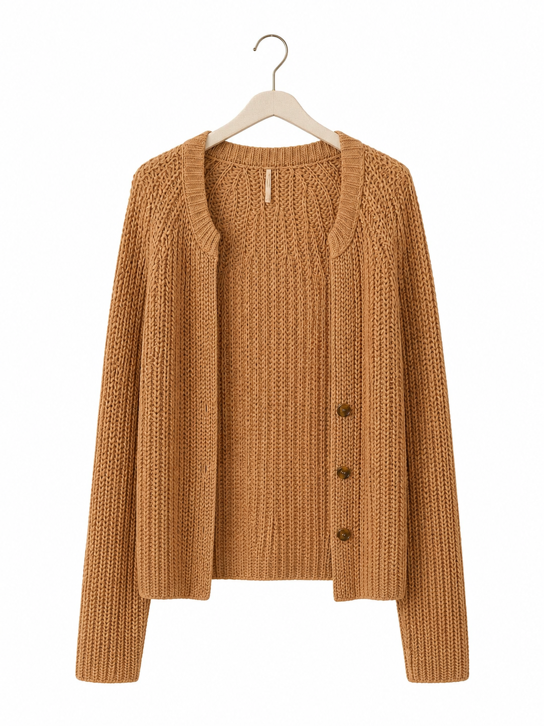 Cardigan en maille Free People beige - image générée par IA