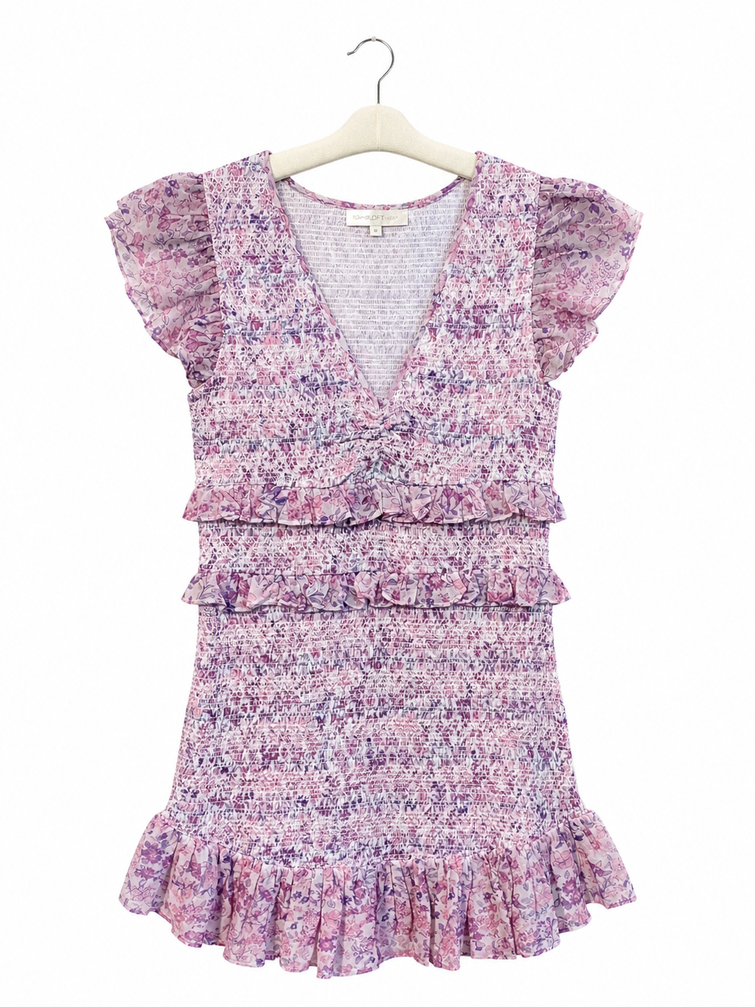 Robe LoveShackFancy à volants rose - image générée par IA
