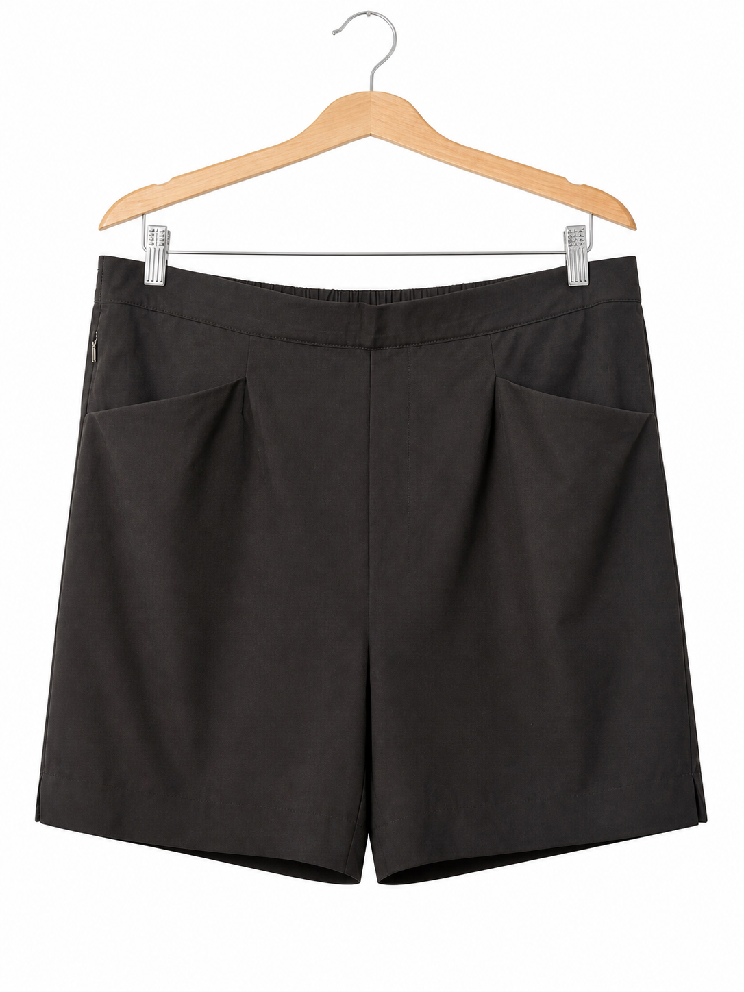 Short FIG noir - image générée par IA