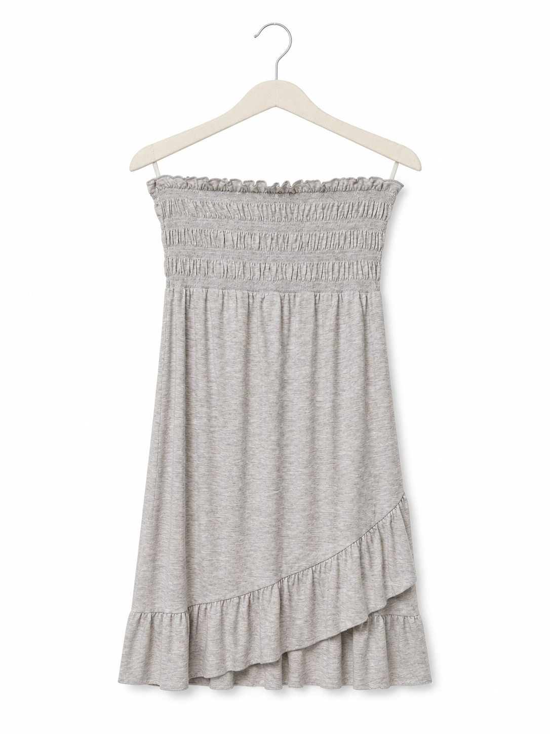 Robe Miken gris - image générée par IA