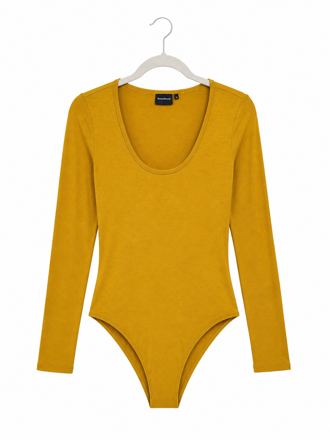 Body basique RicherPoorer jaune - image générée par IA