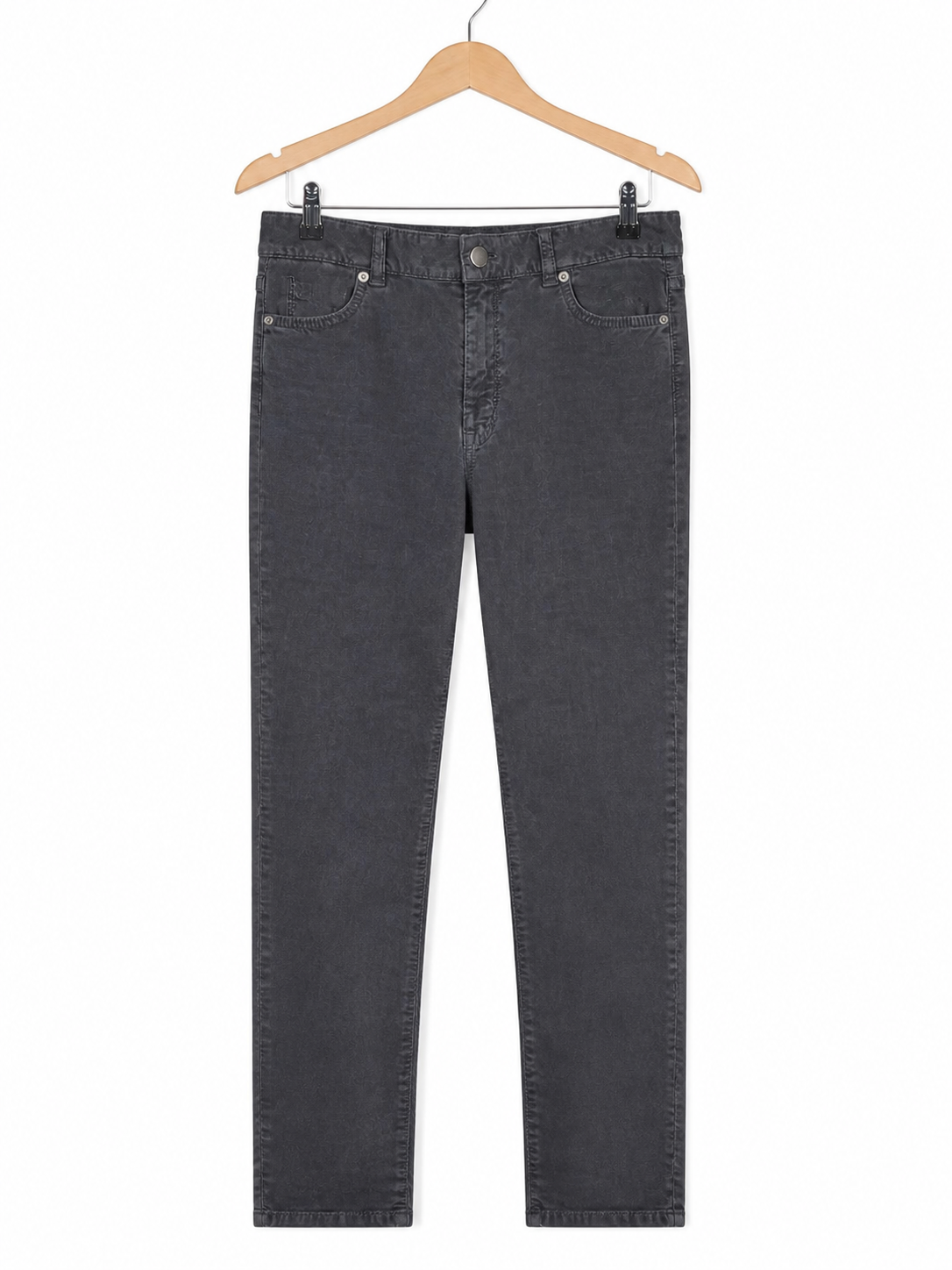 Pantalon Marc Cain gris - image générée par IA